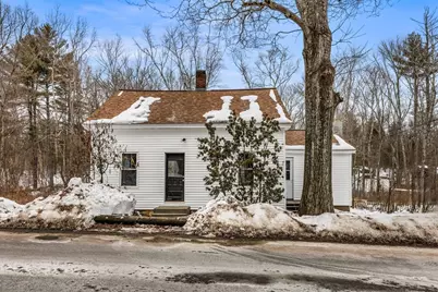597 Mendon Rd, Northbridge, MA 01534 - Photo 1