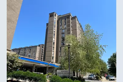 33 Pond Ave #401, Brookline, MA 02445 - Photo 1