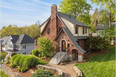 93 Churchill Ave, Arlington, MA 02476 - Photo 1