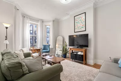 564 E 5th St, Boston, MA 02127 - Photo 1