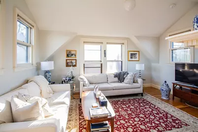 124 Winthrop St #7, Brookline, MA 02446 - Photo 1