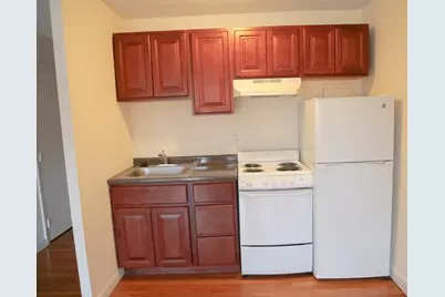 1027 Commonwealth Ave #25, Boston, MA 02215 - Photo 1