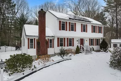 86 Hunter Rd, Uxbridge, MA 01569 - Photo 1