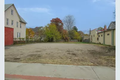 349 Walnut St, Springfield, MA 01105 - Photo 1