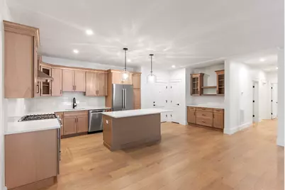 134 Court St #1, Plymouth, MA 02360 - Photo 1