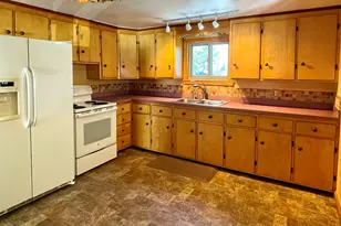 57 Winter St, Leominster, MA 01453 - Photo 1