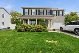 19 Annies Way, Springfield, MA 01119 - Photo 1