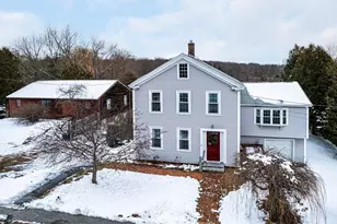 31 South St, Grafton, MA 01519 - Photo 1