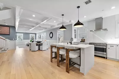 613 E 6th St #3, Boston, MA 02127 - Photo 1