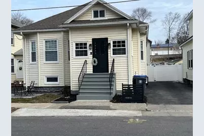 13 Caswell Ave, Methuen, MA 01844 - Photo 1