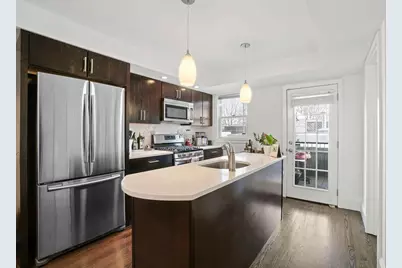 208-210 West 7th Street #2L, Boston, MA 02127 - Photo 1