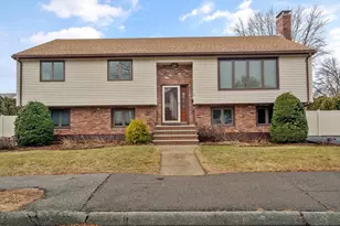 25 Carr Rd, Saugus, MA 01906 - Photo 1