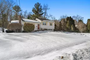 38 Garden Pkwy, Norwood, MA 02062 - Photo 1