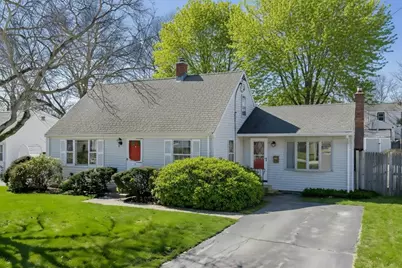 14 Washington Circle, Holbrook, MA 02343 - Photo 1