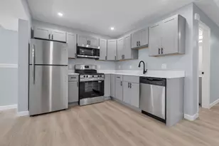 160 Chatham, Providence, RI 02904 - Photo 1