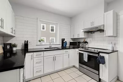 102 Montclair Ave #2, Quincy, MA 02171 - Photo 1
