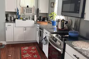 7 Leighton Ct, Gloucester, MA 01930 - Photo 1