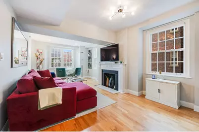 15 River St #704, Boston, MA 02108 - Photo 1