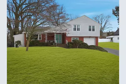 14 Emmons St, Milford, MA 01757 - Photo 1