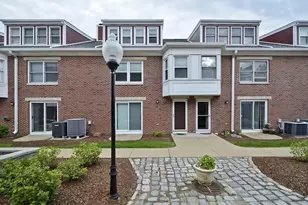 142 Quincy Shore Dr, Quincy, MA 02171 - Photo 1