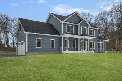 91 Cross St, Seekonk, MA 02771 - Photo 1