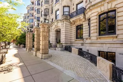 390 Commonwealth Ave #809, Boston, MA 02215 - Photo 1
