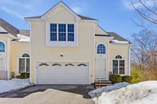 51 Knowlton Cir, Upton, MA 01568 - Photo 1