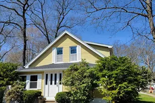 42 Carroll St, Springfield, MA 01118 - Photo 1