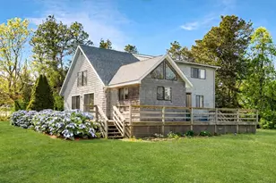 90 Schoolhouse Rd, Edgartown, MA 02539 - Photo 1