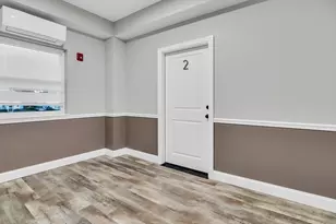 70 Court St, Westfield, MA 01085 - Photo 1