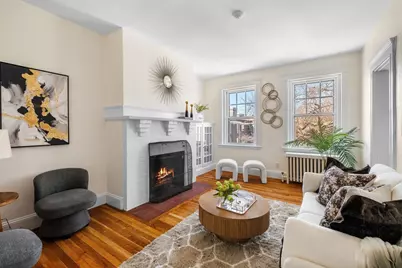 42 Linnaean St #15, Cambridge, MA 02138 - Photo 1