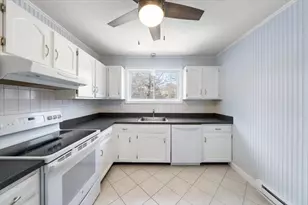 78 Highwood Dr, Franklin, MA 02038 - Photo 1