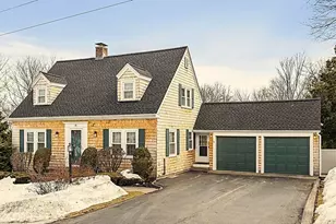 81 Winter St, Leominster, MA 01453 - Photo 1