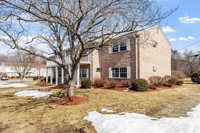 40 C Washington Park Drive #12, Andover, MA 01810 - Photo 1