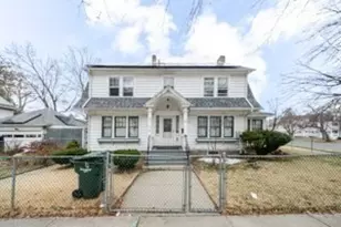 52 Herman St, Springfield, MA 01108 - Photo 1
