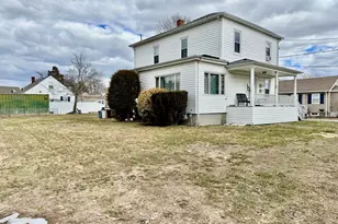 123 Puffer Ave, Swansea, MA 02777 - Photo 1