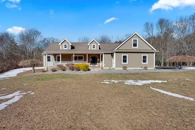 2824 Greenwich Rd, Hardwick, MA 01082 - Photo 1