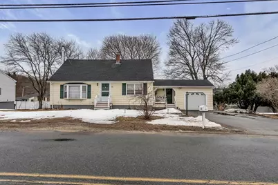 396 Oak St, Methuen, MA 01844 - Photo 1