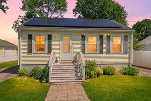 6 Pine St, Wareham, MA 02571 - Photo 1