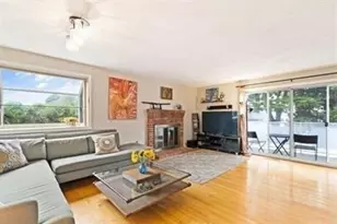 13 Circuit Ln, Watertown, MA 02472 - Photo 1
