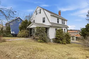 303 Gray St, Arlington, MA 02476 - Photo 1
