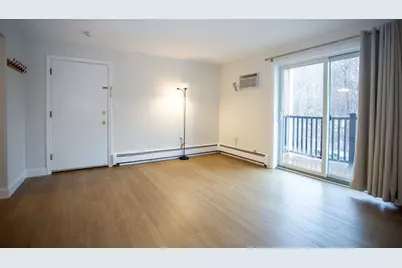 5 Washington St #C9, Reading, MA 01867 - Photo 1
