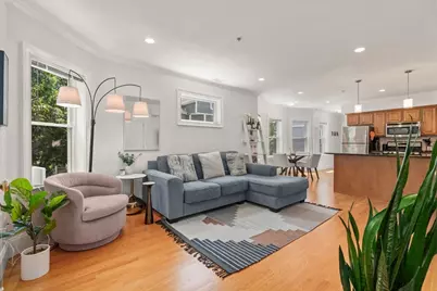17 Robbins Street #2-2, Waltham, MA 02453 - Photo 1