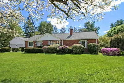 437 Salisbury St, Worcester, MA 01609 - Photo 1