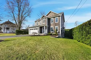 10 White Ave, East Longmeadow, MA 01028 - Photo 1