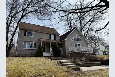 9 Dana Hl, Belchertown, MA 01007 - Photo 1