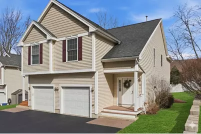 24 Farrwood Pl #24, Haverhill, MA 01835 - Photo 1