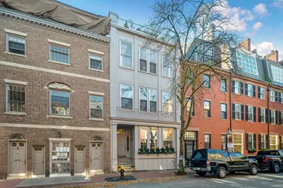 92 Chestnut St, Boston, MA 02108 - Photo 1