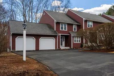 8 Laurelwood Dr #8, Hopedale, MA 01747 - Photo 1