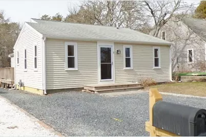 3 Circuit Rd N, Yarmouth, MA 02673 - Photo 1